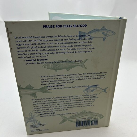 Texas Seafood: A Cookbook and Comprehensive Guide by Pj Stoops - Picture 3 of 4
